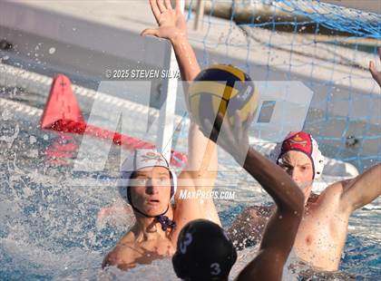 Thumbnail 1 in Bishop's vs. Santana (CIF SoCal Regional Division 2 Final) photogallery.