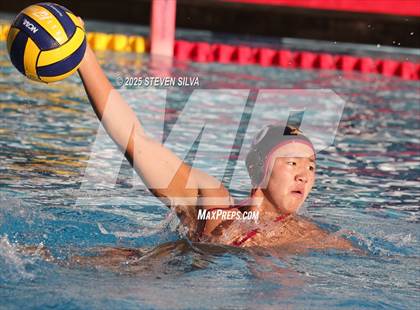 Thumbnail 3 in Bishop's vs. Santana (CIF SoCal Regional Division 2 Final) photogallery.