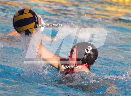 Thumbnail 3 in Bishop's vs. Santana (CIF SoCal Regional Division 2 Final) photogallery.