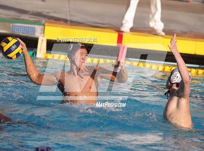 Thumbnail 3 in Bishop's vs. Santana (CIF SoCal Regional Division 2 Final) photogallery.