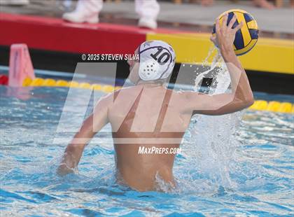 Thumbnail 2 in Bishop's vs. Santana (CIF SoCal Regional Division 2 Final) photogallery.