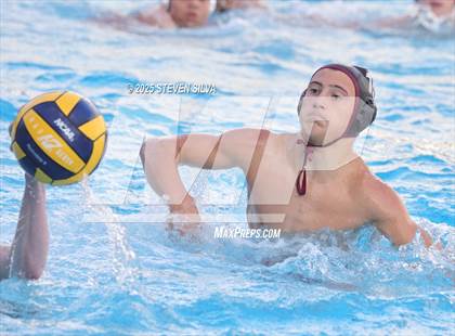 Thumbnail 3 in Bishop's vs. Santana (CIF SoCal Regional Division 2 Final) photogallery.