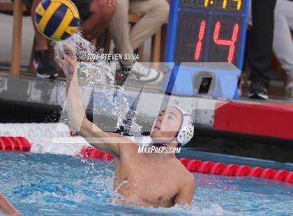 Thumbnail 1 in Bishop's vs. Santana (CIF SoCal Regional Division 2 Final) photogallery.