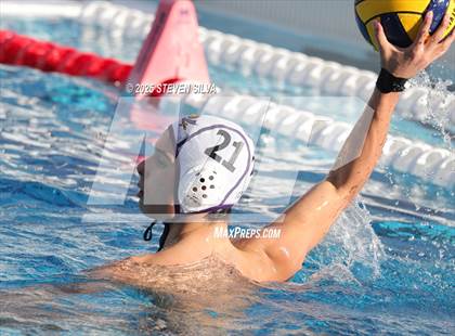 Thumbnail 1 in Bishop's vs. Santana (CIF SoCal Regional Division 2 Final) photogallery.
