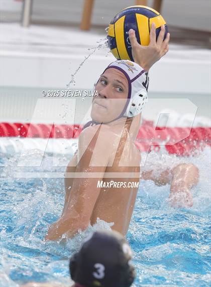 Thumbnail 3 in Bishop's vs. Santana (CIF SoCal Regional Division 2 Final) photogallery.