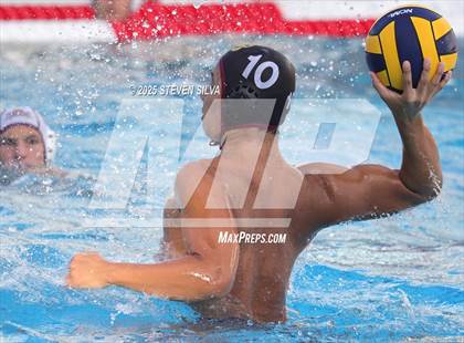 Thumbnail 1 in Bishop's vs. Santana (CIF SoCal Regional Division 2 Final) photogallery.