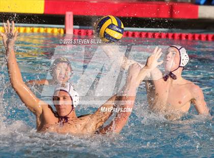 Thumbnail 2 in Bishop's vs. Santana (CIF SoCal Regional Division 2 Final) photogallery.