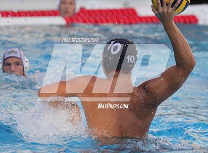 Thumbnail 3 in Bishop's vs. Santana (CIF SoCal Regional Division 2 Final) photogallery.