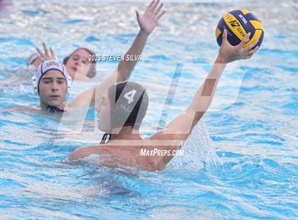 Thumbnail 2 in Bishop's vs. Santana (CIF SoCal Regional Division 2 Final) photogallery.