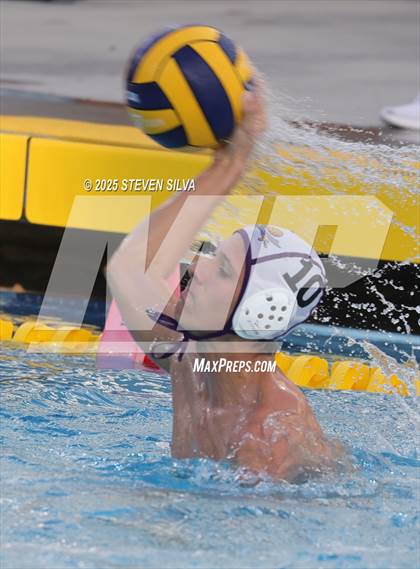 Thumbnail 3 in Bishop's vs. Santana (CIF SoCal Regional Division 2 Final) photogallery.