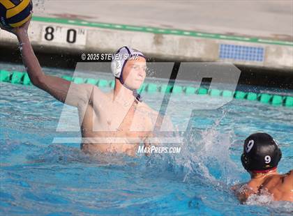 Thumbnail 3 in Bishop's vs. Santana (CIF SoCal Regional Division 2 Final) photogallery.