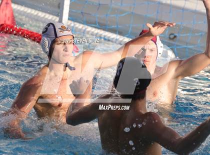 Thumbnail 3 in Bishop's vs. Santana (CIF SoCal Regional Division 2 Final) photogallery.