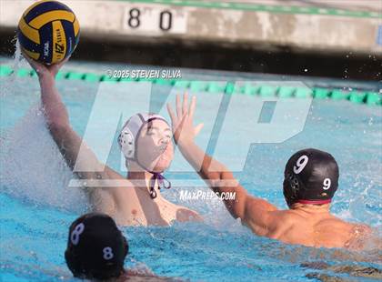 Thumbnail 2 in Bishop's vs. Santana (CIF SoCal Regional Division 2 Final) photogallery.
