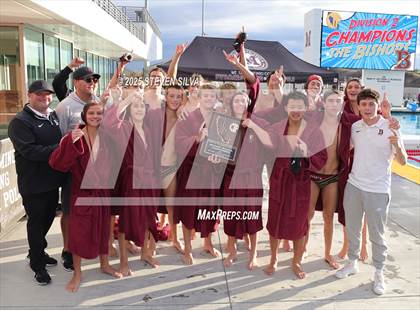 Thumbnail 3 in Bishop's vs. Santana (CIF SoCal Regional Division 2 Final) photogallery.