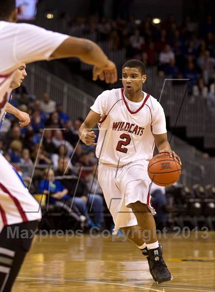 Thumbnail 1 in Covington Catholic vs Newport (KHSAA Ninth Region) photogallery.