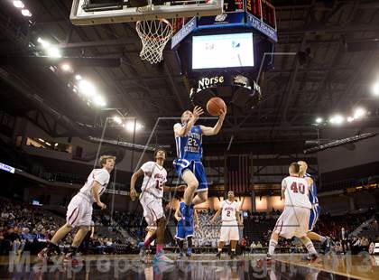 Thumbnail 3 in Covington Catholic vs Newport (KHSAA Ninth Region) photogallery.