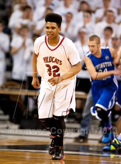 Thumbnail 3 in Covington Catholic vs Newport (KHSAA Ninth Region) photogallery.