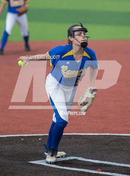 Thumbnail 2 in Johnsonburg vs Cranberry Area (PIAA D9 AA Final) photogallery.