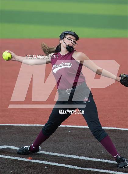 Thumbnail 2 in Johnsonburg vs Cranberry Area (PIAA D9 AA Final) photogallery.