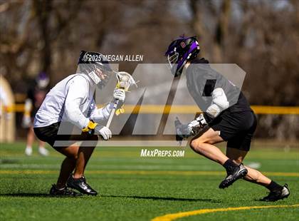 Thumbnail 2 in Centerville vs Bellbrook (Scrimmage) photogallery.
