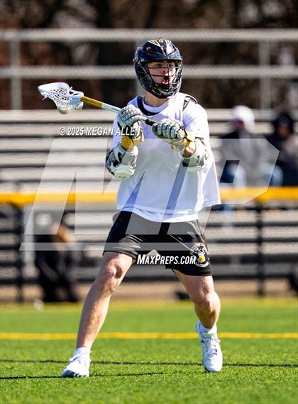 Thumbnail 2 in Centerville vs Bellbrook (Scrimmage) photogallery.