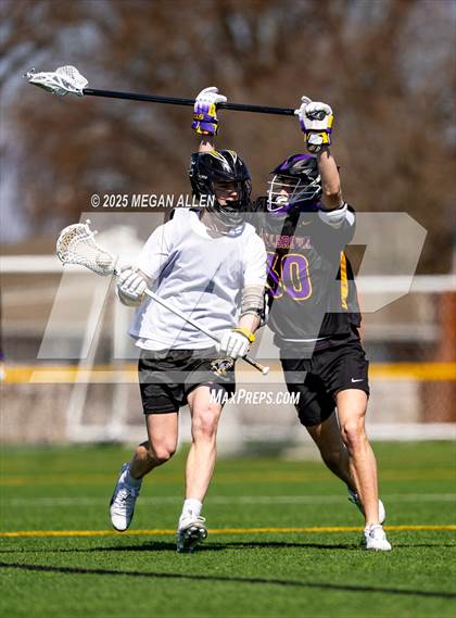 Thumbnail 3 in Centerville vs Bellbrook (Scrimmage) photogallery.