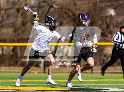 Thumbnail 3 in Centerville vs Bellbrook (Scrimmage) photogallery.