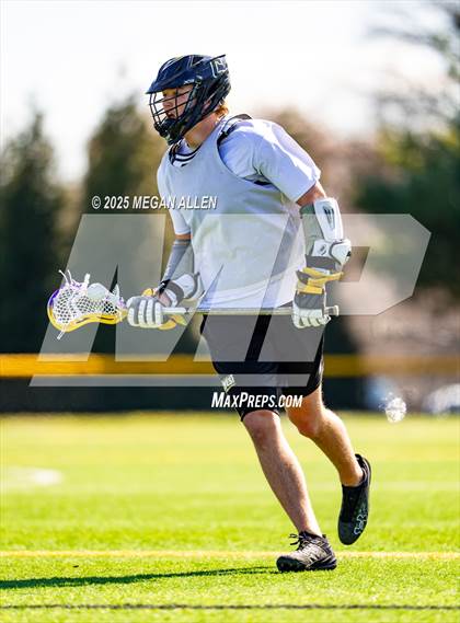 Thumbnail 1 in Centerville vs Bellbrook (Scrimmage) photogallery.