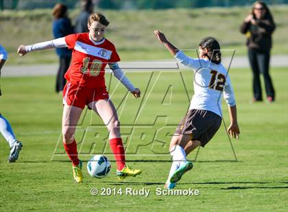 Thumbnail 2 in El Camino vs. Fallbrook photogallery.