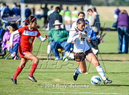Thumbnail 2 in El Camino vs. Fallbrook photogallery.