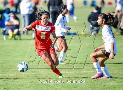Thumbnail 2 in El Camino vs. Fallbrook photogallery.