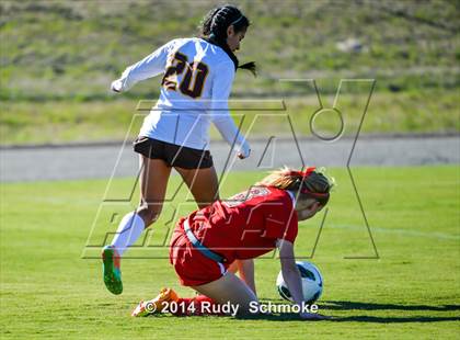 Thumbnail 3 in El Camino vs. Fallbrook photogallery.