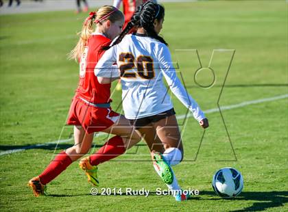 Thumbnail 3 in El Camino vs. Fallbrook photogallery.