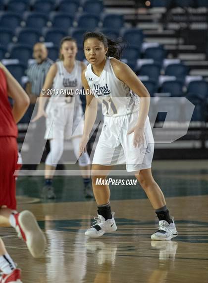 Thumbnail 2 in West Seattle vs. Snohomish (WIAA 3A 4th/6th Place) photogallery.