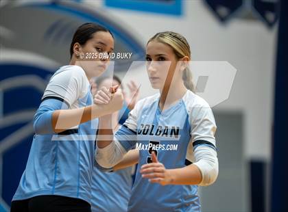 Thumbnail 2 in Gainesville @ Charles J. Colgan (VHSL Class 6B Regional Quarterfinal) photogallery.