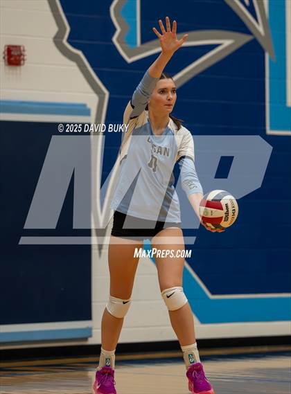 Thumbnail 3 in Gainesville @ Charles J. Colgan (VHSL Class 6B Regional Quarterfinal) photogallery.