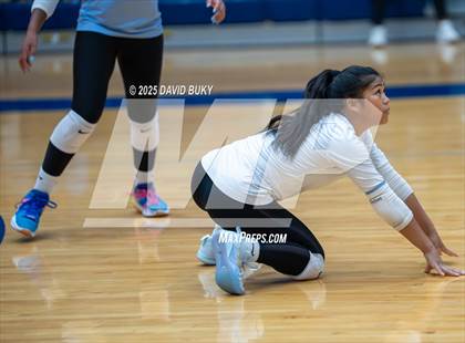 Thumbnail 3 in Gainesville @ Charles J. Colgan (VHSL Class 6B Regional Quarterfinal) photogallery.