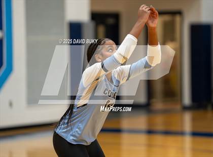 Thumbnail 3 in Gainesville @ Charles J. Colgan (VHSL Class 6B Regional Quarterfinal) photogallery.