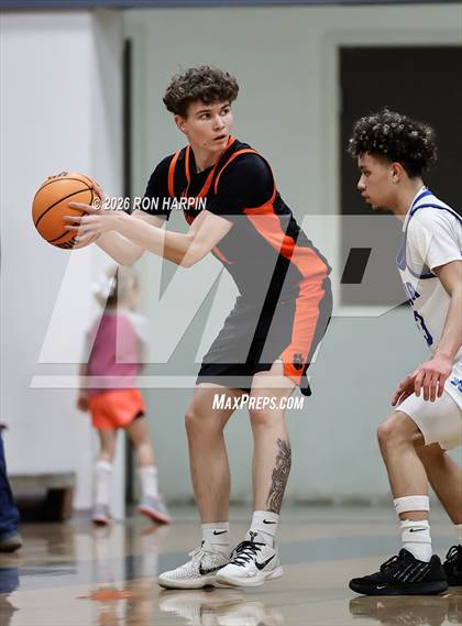 Thumbnail 3 in Douglas @ Carson photogallery.