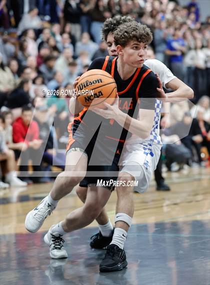 Thumbnail 1 in Douglas @ Carson photogallery.