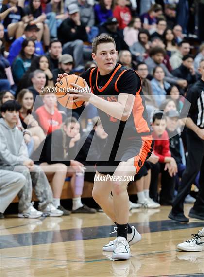 Thumbnail 2 in Douglas @ Carson photogallery.