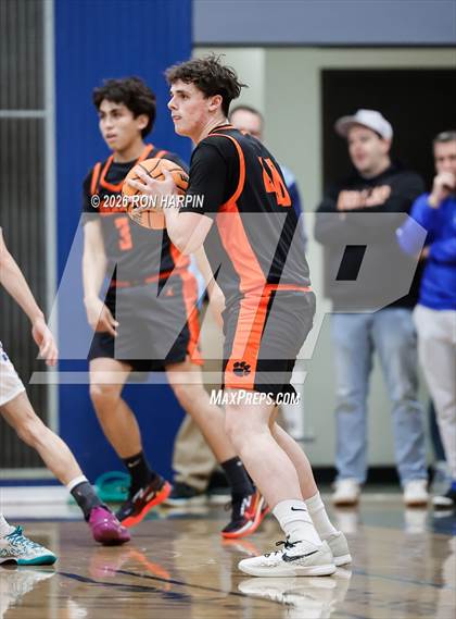 Thumbnail 3 in Douglas @ Carson photogallery.