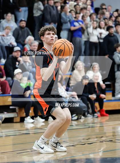 Thumbnail 1 in Douglas @ Carson photogallery.