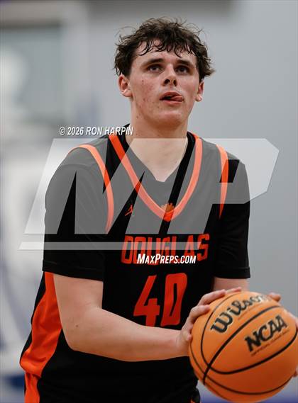 Thumbnail 2 in Douglas @ Carson photogallery.