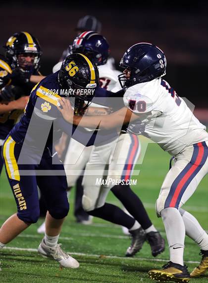 Thumbnail 2 in Summit Academy vs. Shenango photogallery.