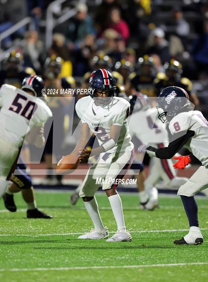 Thumbnail 3 in Summit Academy vs. Shenango photogallery.