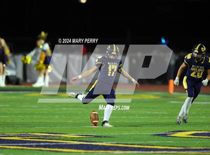 Thumbnail 1 in Summit Academy vs. Shenango photogallery.