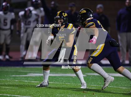 Thumbnail 3 in Summit Academy vs. Shenango photogallery.