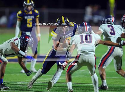 Thumbnail 3 in Summit Academy vs. Shenango photogallery.