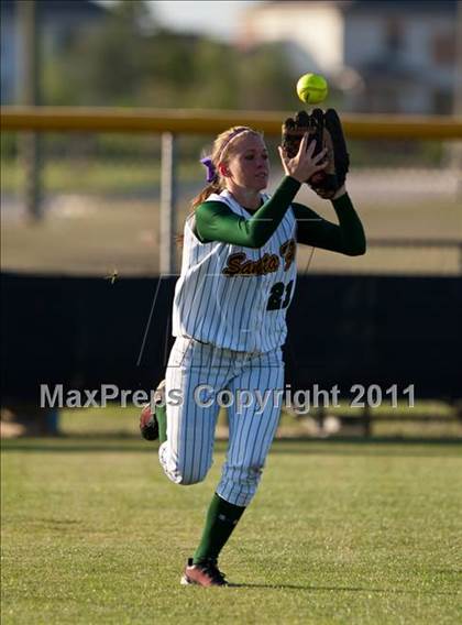Thumbnail 1 in Montgomery vs Santa Fe (4A Region III Final - Game 1) photogallery.